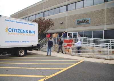 citizens-inn-food-drive-8